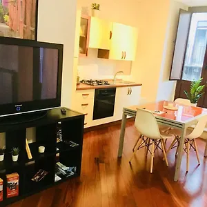 Apartament Giupy, Katania